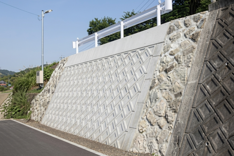 擁壁工事とは